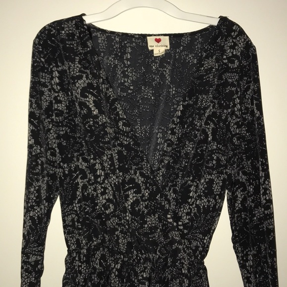 Long sleeved romper: Black and white style - Picture 3 of 4